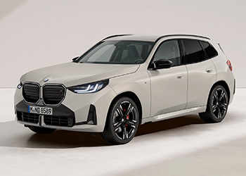 BMW X3 M50 xDrive schräge Frontansicht